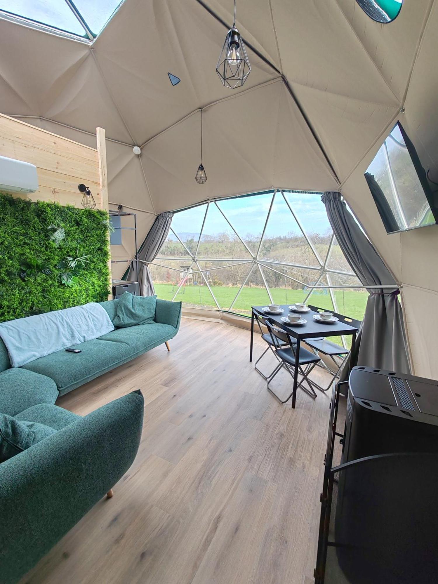 Little River Glamping Ballymoney Bagian luar foto
